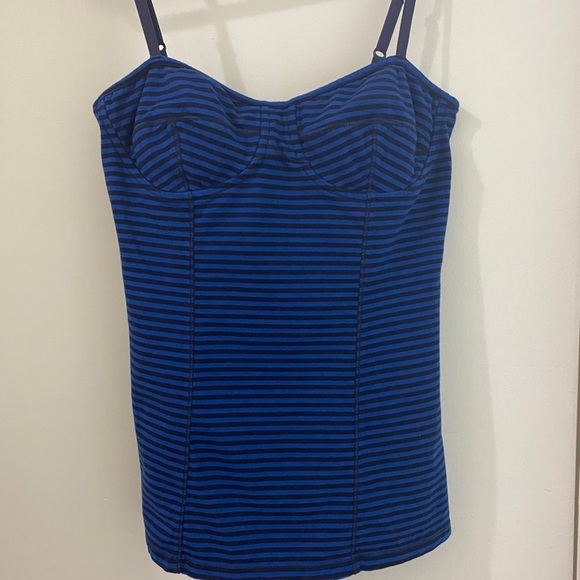 Aritzia Talula bustier Noho Tank - Picture 3 of 3